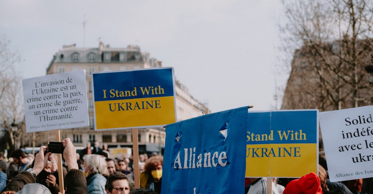 AvP and Covenant Timeline conflict? - People on Protest Against War in Ukraine