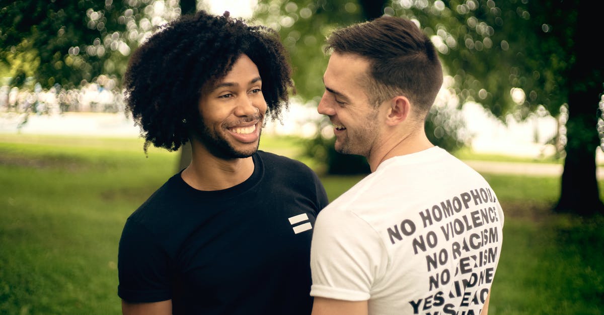 Did McGee and Abby ever get into a relationship? - Photo of Men Wearing T-Shirts