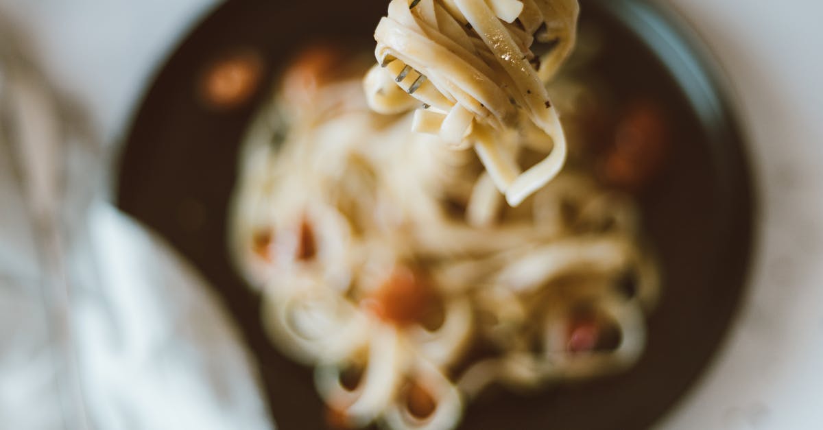 Does Noodles naively ignore the reality about Max's betrayal? - Pasta Dish on Black Plate