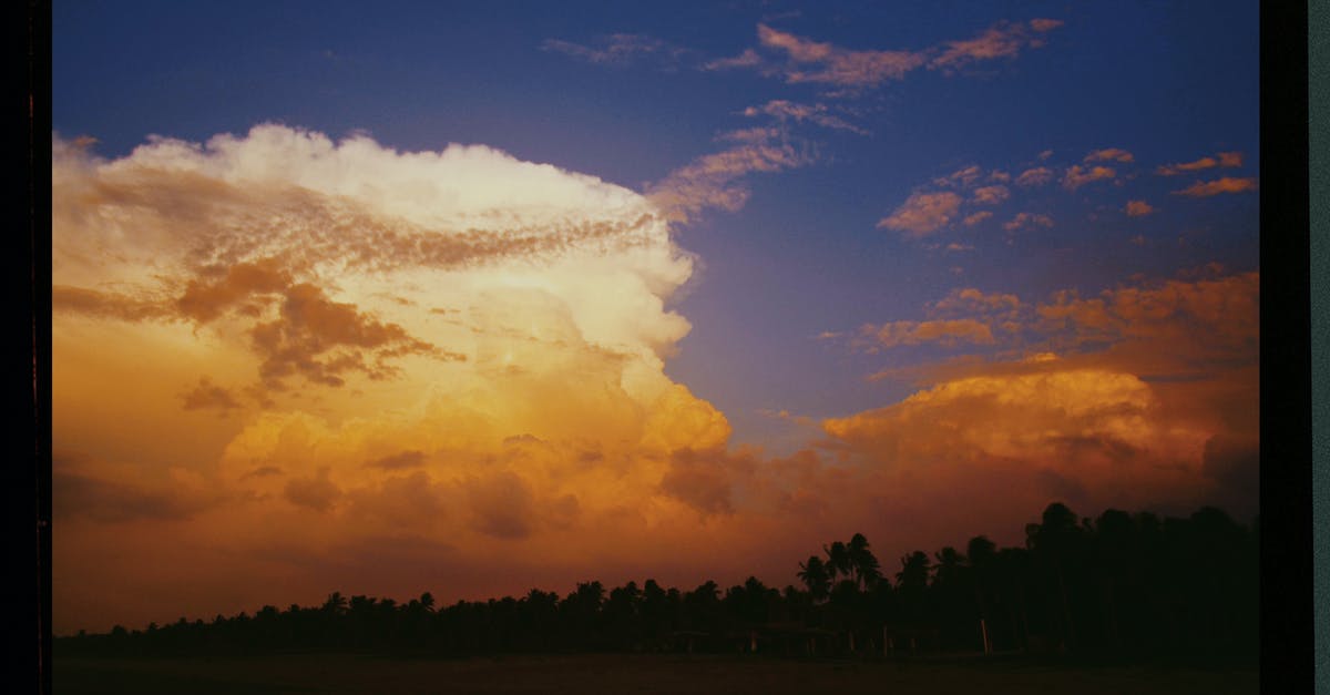 How are dual-role films shot? - A Photo Of A Clouds Formation In The Sky