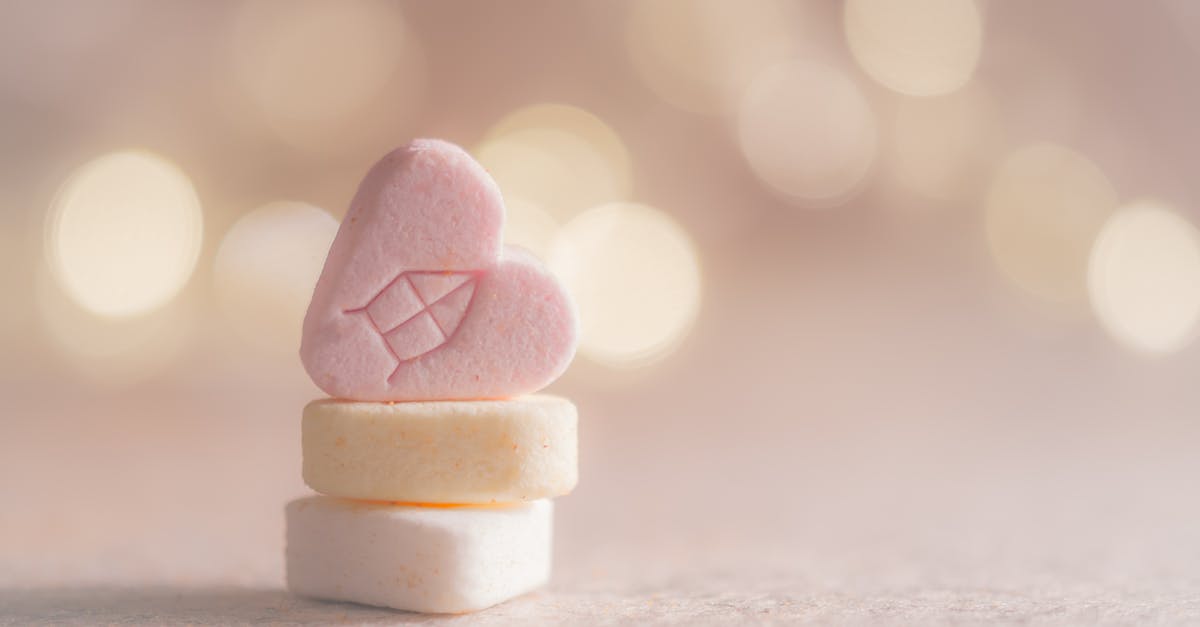How come Maesters have not yet figured out what cured Shireen? - Three Beige, Yellow, and Pink Heart Marshmallows