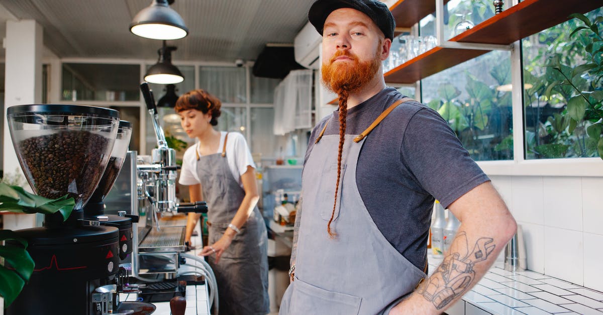 How does Ginger escape the pie machine? - Barista with red beard with pigtail and tattoo