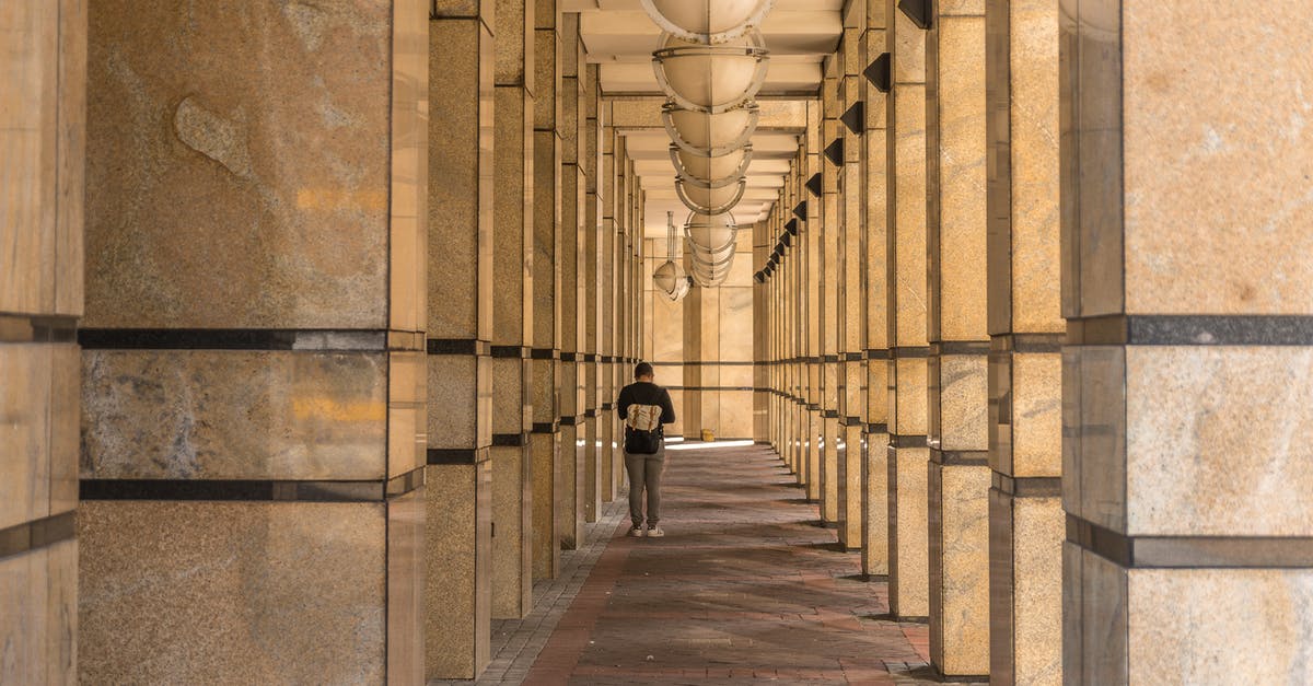 How was the bank robbery completed? - Outer Colonnade in Postwar Architecture