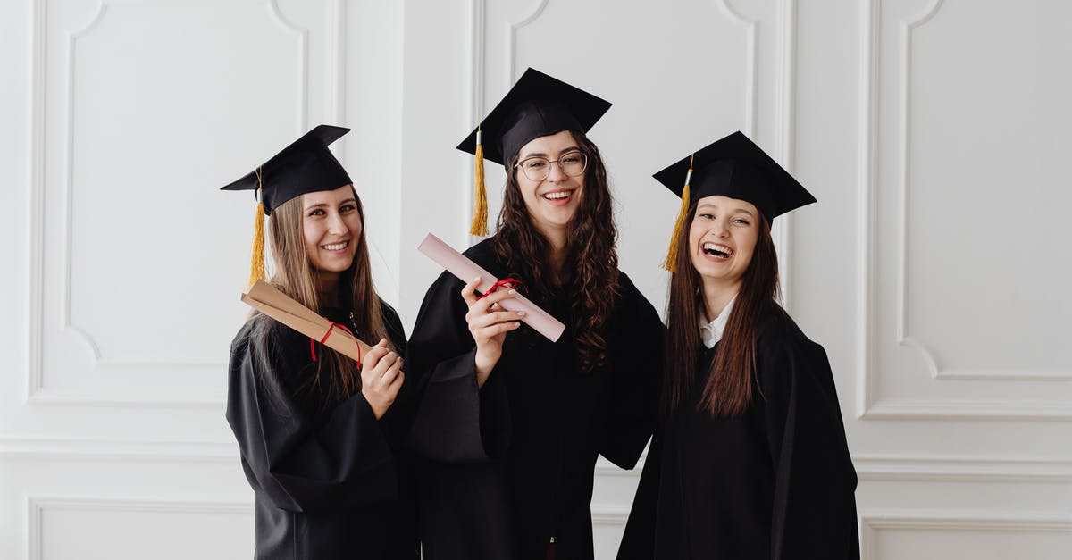 In Graduation (2016), what was Eliza's intention at the end? - Happy Women in Academic Dress