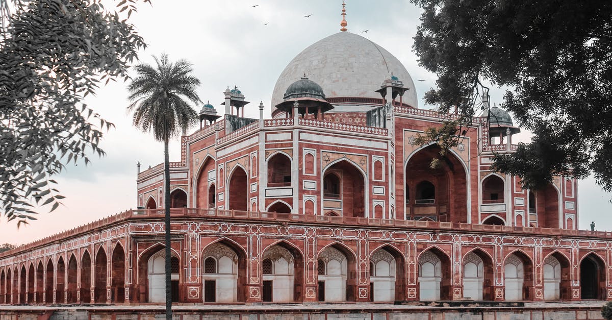 What's the building Harold Meachum lives atop? - Ornate Building of Humayun's Tomb 