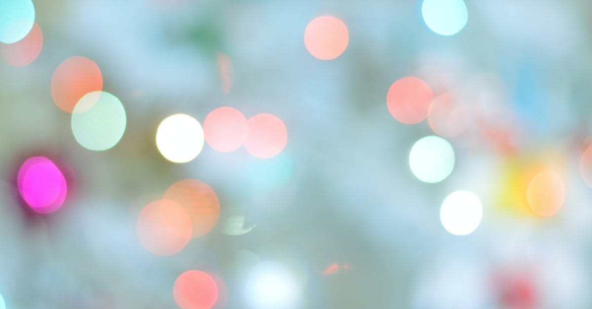 What were the glowing braces that disappear? - Defocused Image of Lights