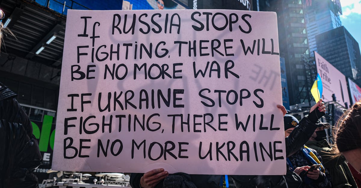 What would you call this specific war scene effect? - People Protesting in Favor of Ukraine