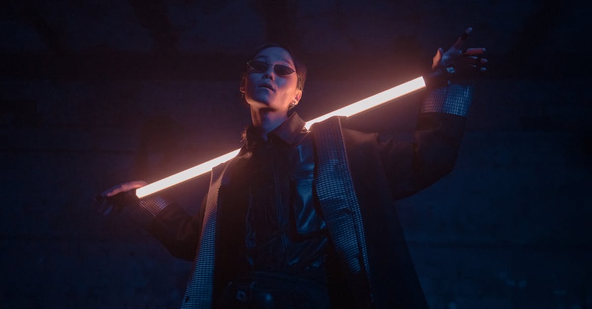Which X-Men movies' timelines were erased by Days of Future Past? [duplicate] - Man in Black Suit Holding Microphone